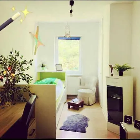 Gästezimmer Am Weinberg Privatunterkunft