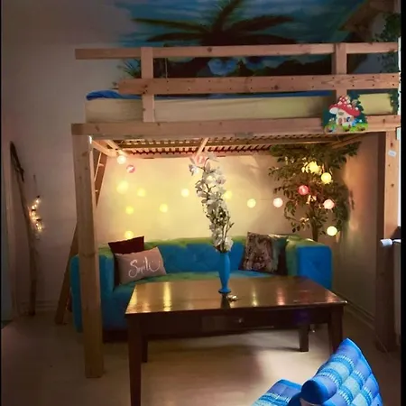 Privatunterkunft Gästezimmer Am Weinberg